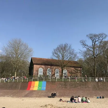 Wonderful In The North Sea Park